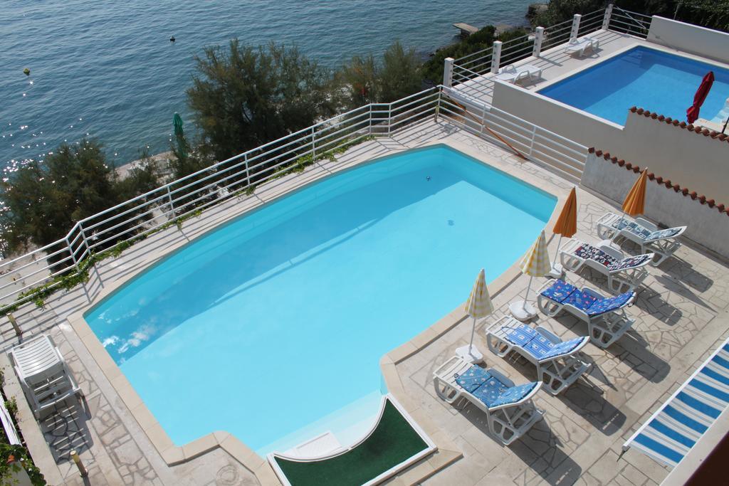 Apartments Villa Marija Seget Vranjica Phòng bức ảnh