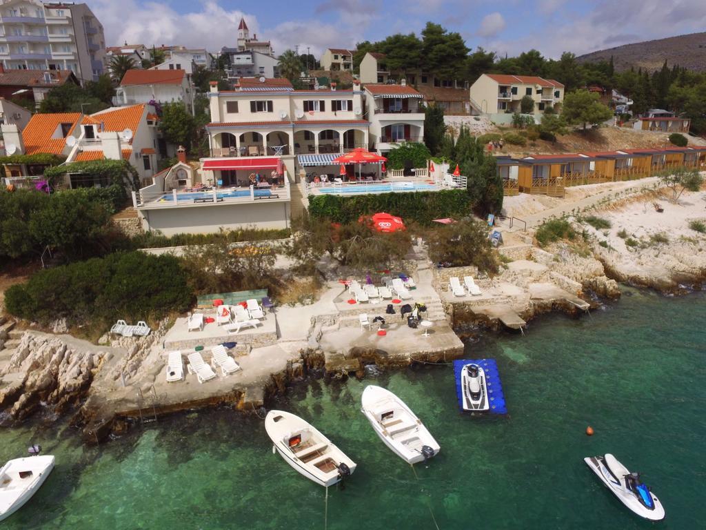 Apartments Villa Marija Seget Vranjica Ngoại thất bức ảnh