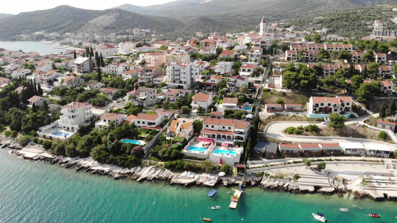 Apartments Villa Marija Seget Vranjica Ngoại thất bức ảnh